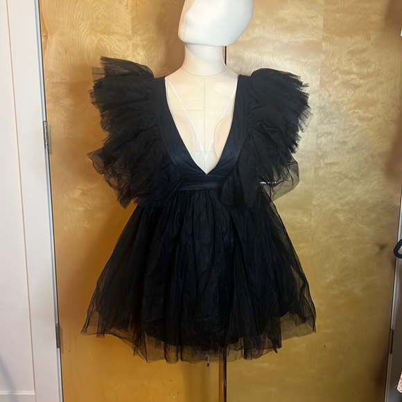 akira nothing like me deep v tulle mini dress
